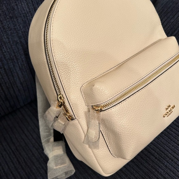 Authentic Coach Medium Court Backpack NWT White Pebble Leather - Picture 7 of 14